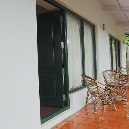 The Tamarillo Bed & Breakfast Ooty Exterior photo